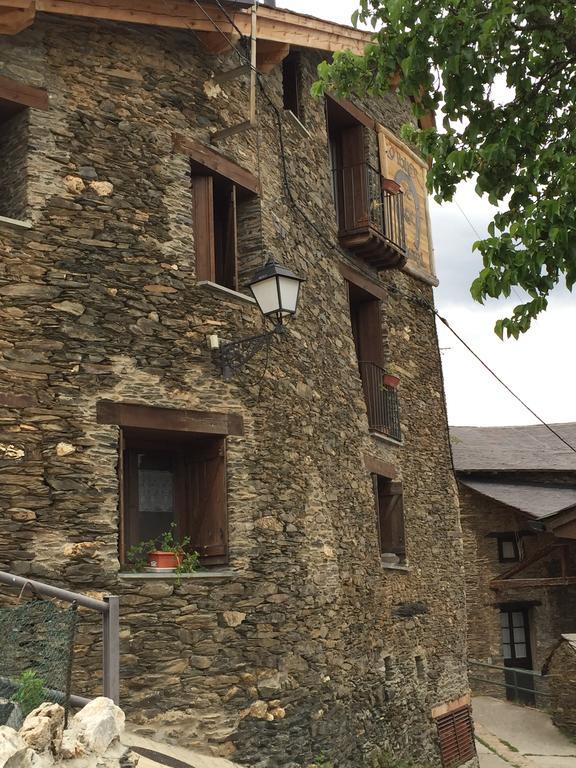 Lo Paller De Roc Montescladó المظهر الخارجي الصورة