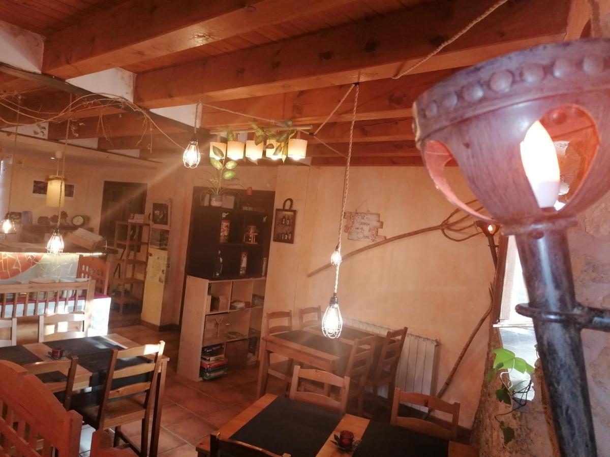 Lo Paller De Roc Montescladó المظهر الخارجي الصورة