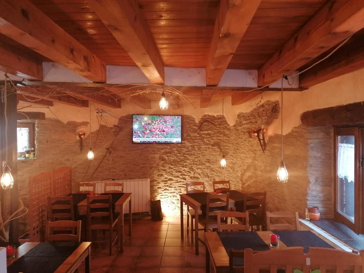 Lo Paller De Roc Montescladó المظهر الخارجي الصورة
